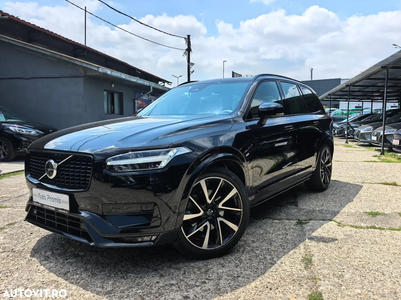 Volvo XC 90 2023 — față