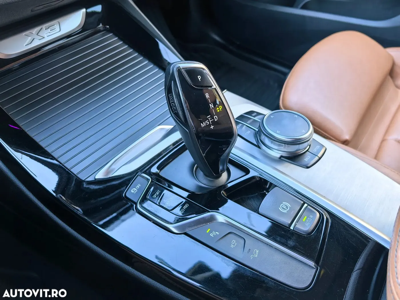 BMW X3 2018 — detaliu 7