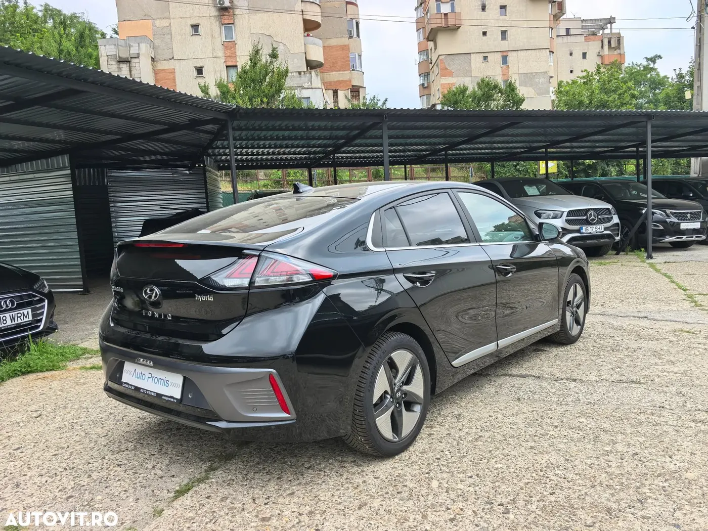 Hyundai IONIQ 2022 — lateral stânga