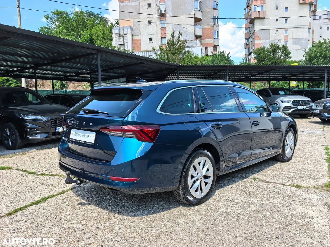 Skoda Octavia 2021 — lateral stânga