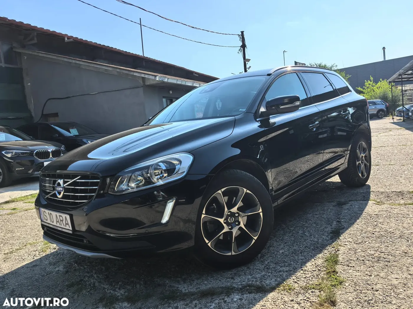Volvo XC 60 2016 — față