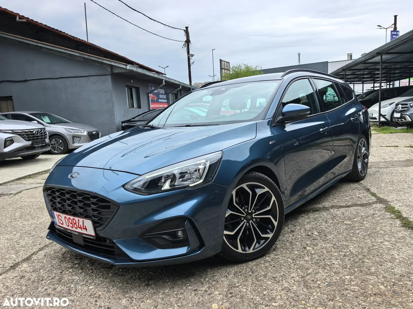 Ford Focus 2022 — lateral stânga
